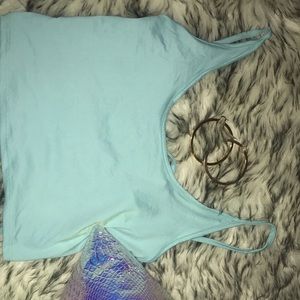 Backless crop top